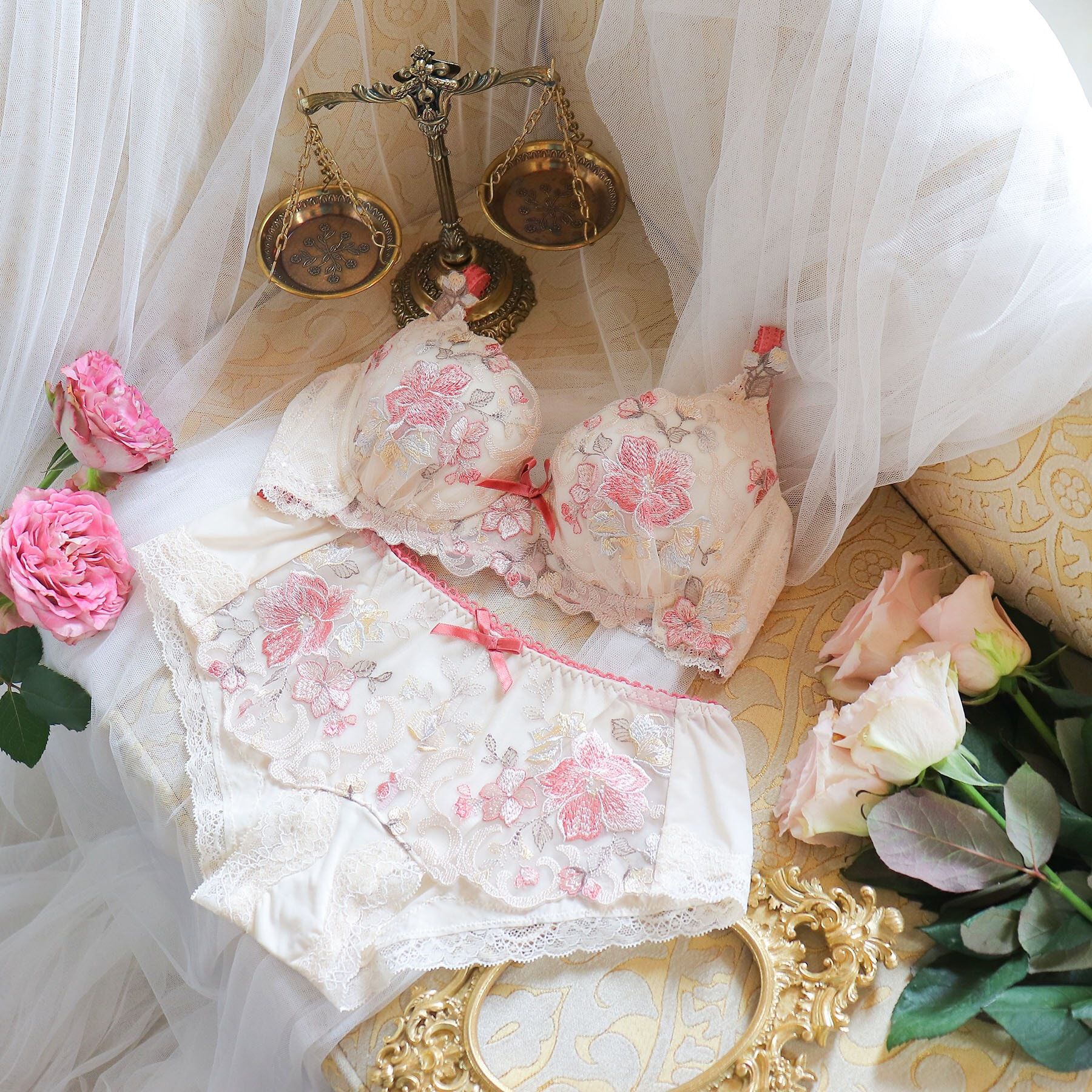 Risa Magli「エリオット ブラジャー（E-F）＜D Make Type＞」|インナー|