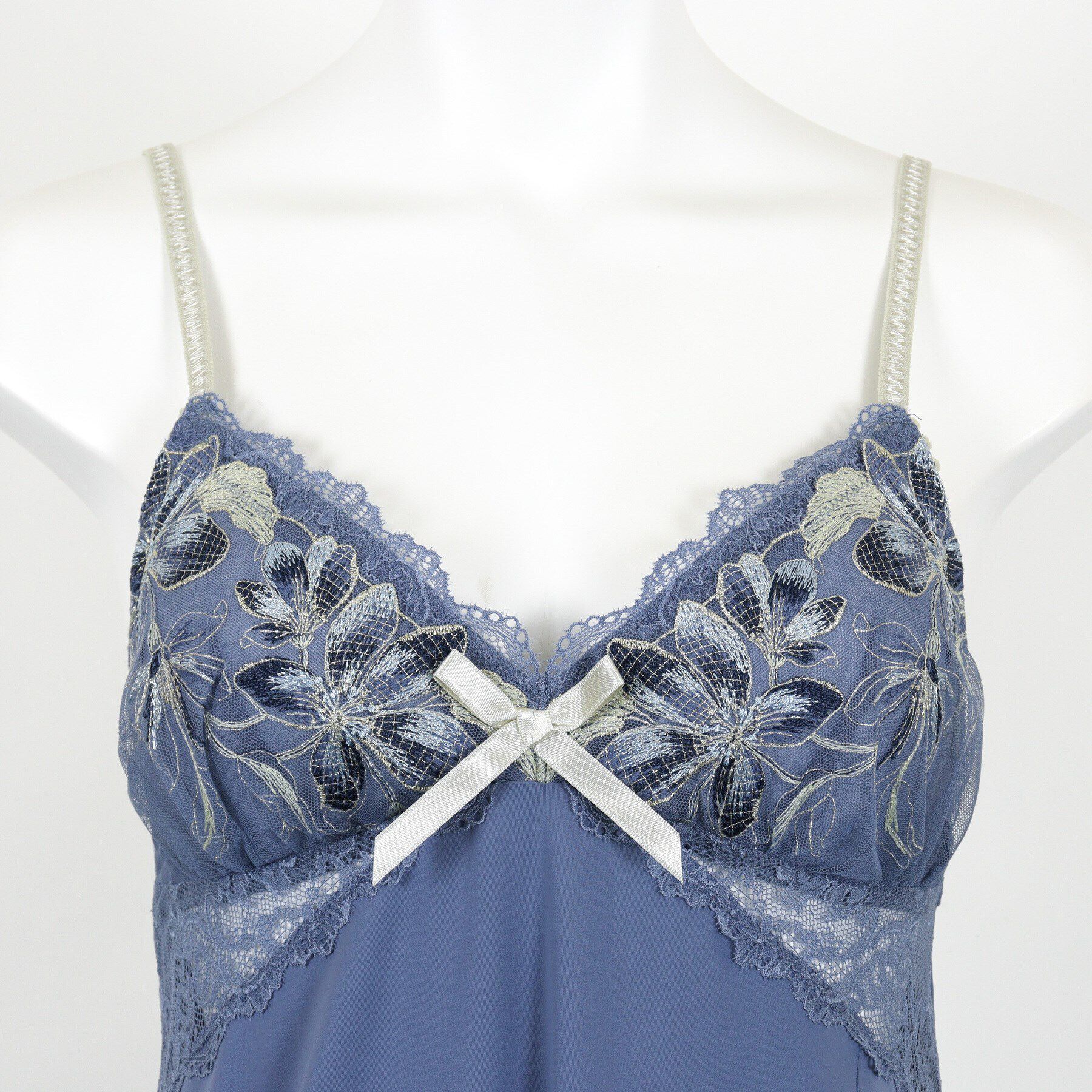 Risa Magli「イレーナ カップ付スリップ」|キャミソール|