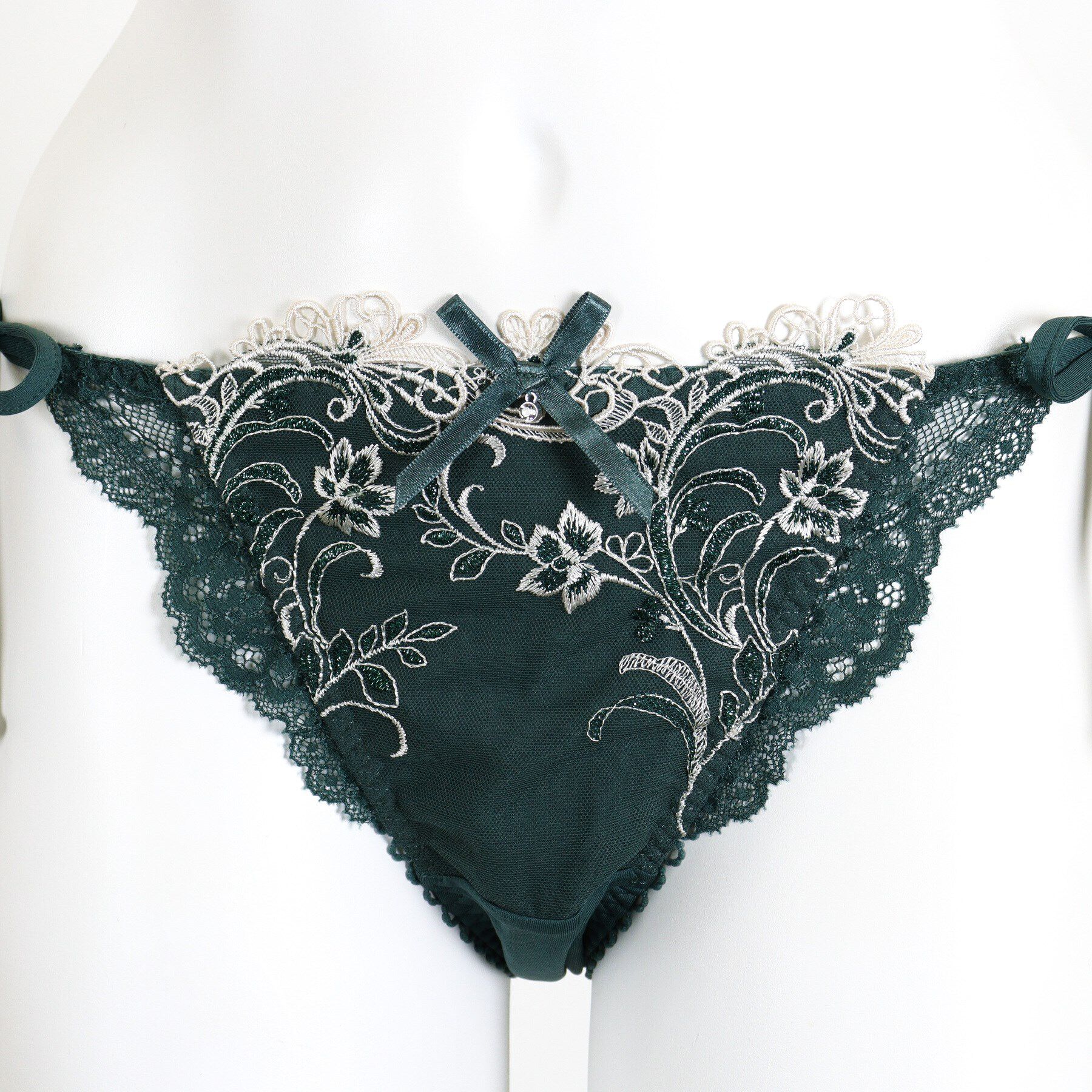 Risa Magli「アンシェラ リボンショーツ」|インナー|