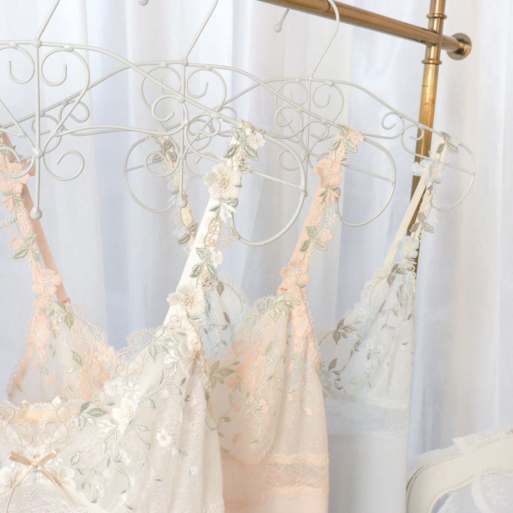 Risa Magli「シュクリエ スリップ」|キャミソール|