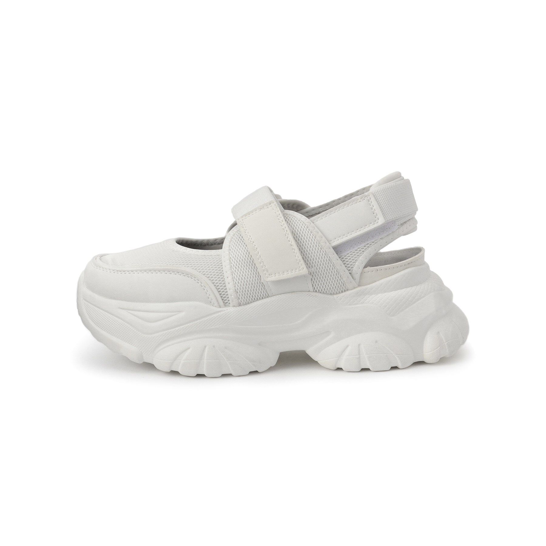 csT&P「バックベルト厚底スニーカー」|スニーカー|