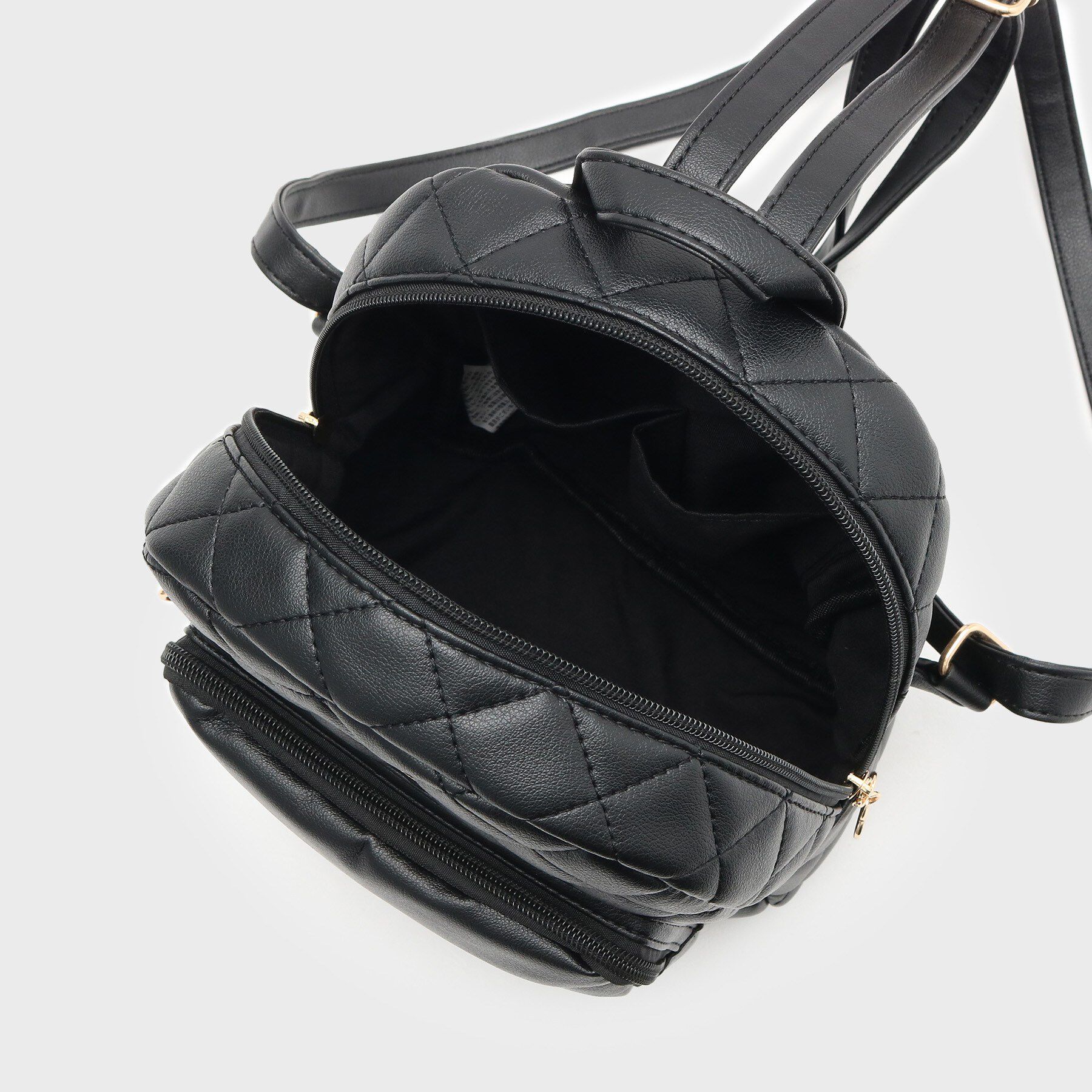 Ober Tashe「チャーム付きリュック」|リュック|