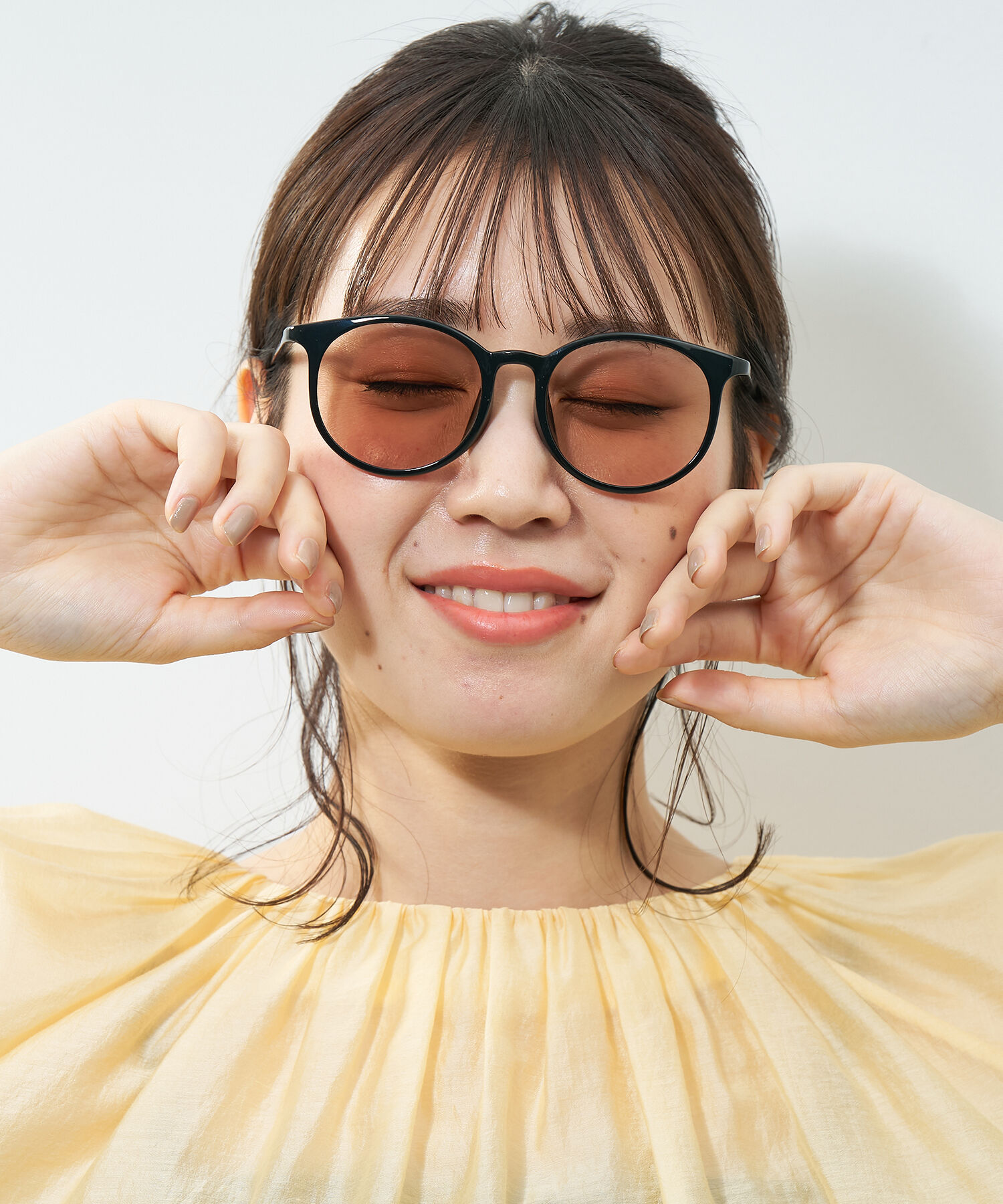  「【WEB限定】ボストン型 調光 サングラス レンズの色が変わるサングラス SUNGLASSES｜Zoff 」|サングラス|