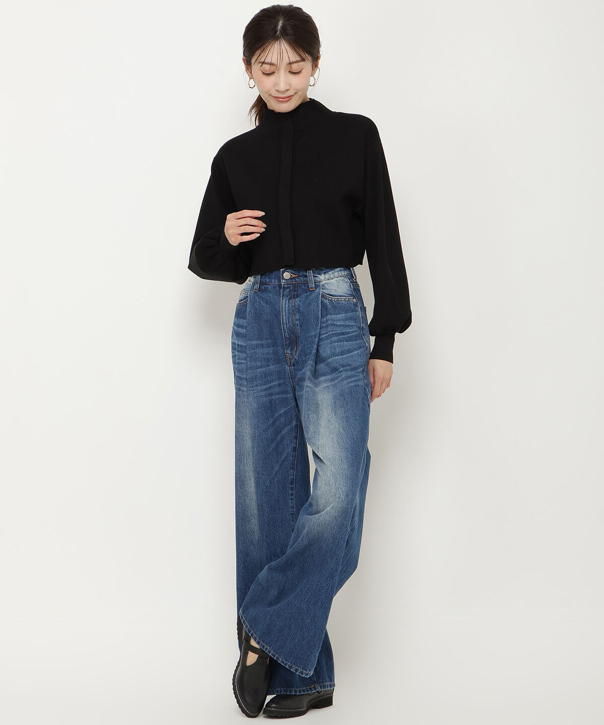 アンドクチュール「スタンドネッククロップドニットジャケット」|カーディガン|