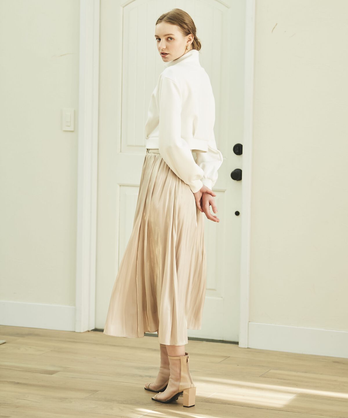 アンドクチュール「刺繍入りZIPカーデプルオーバー」|カーディガン|