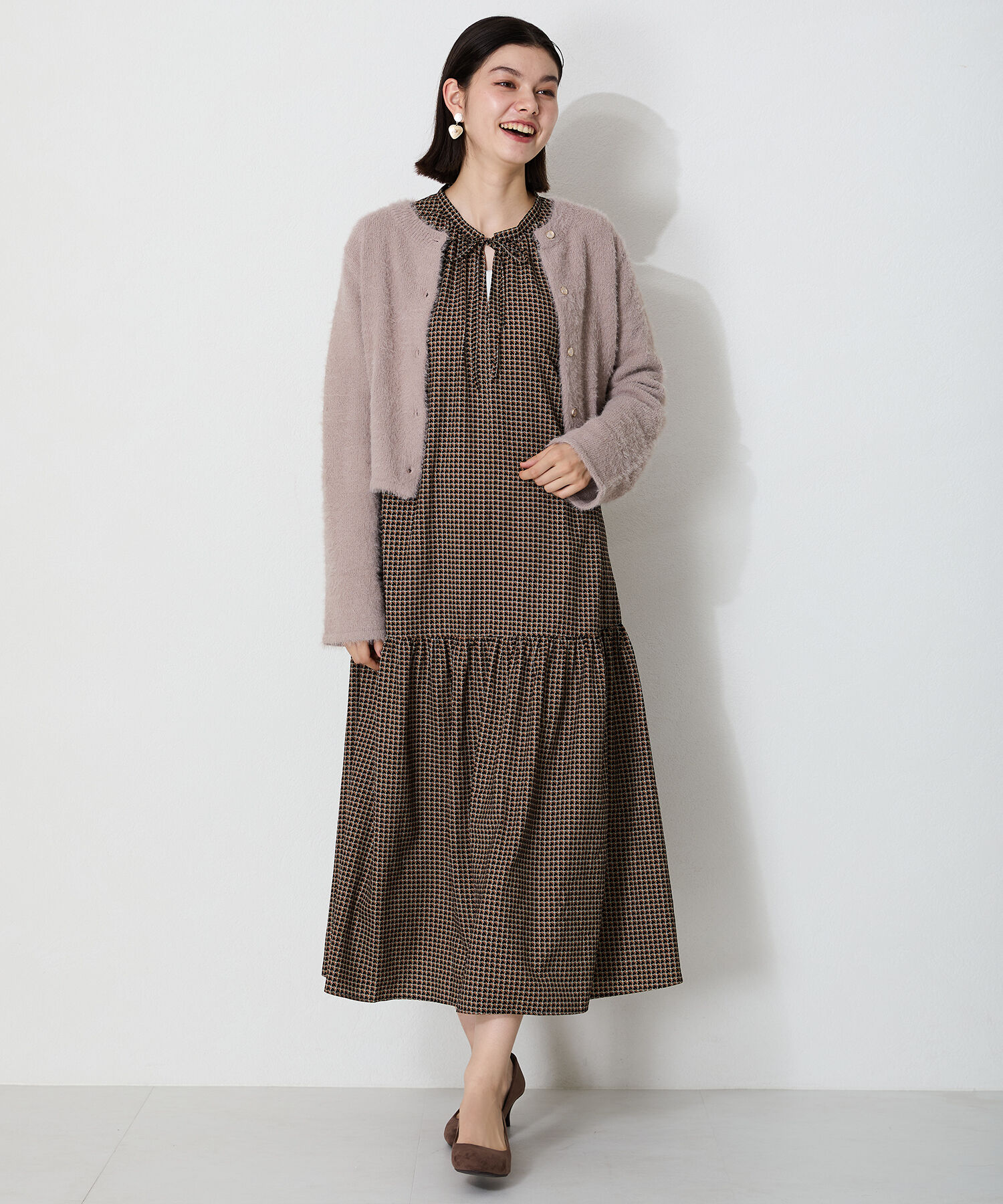 ORiental TRaffic「【WEB限定 / 累計9万足突破】 ミドルヒール パンプス /R-4008  ヒール5.5cm シンプル オフィス クッション」|パンプス|