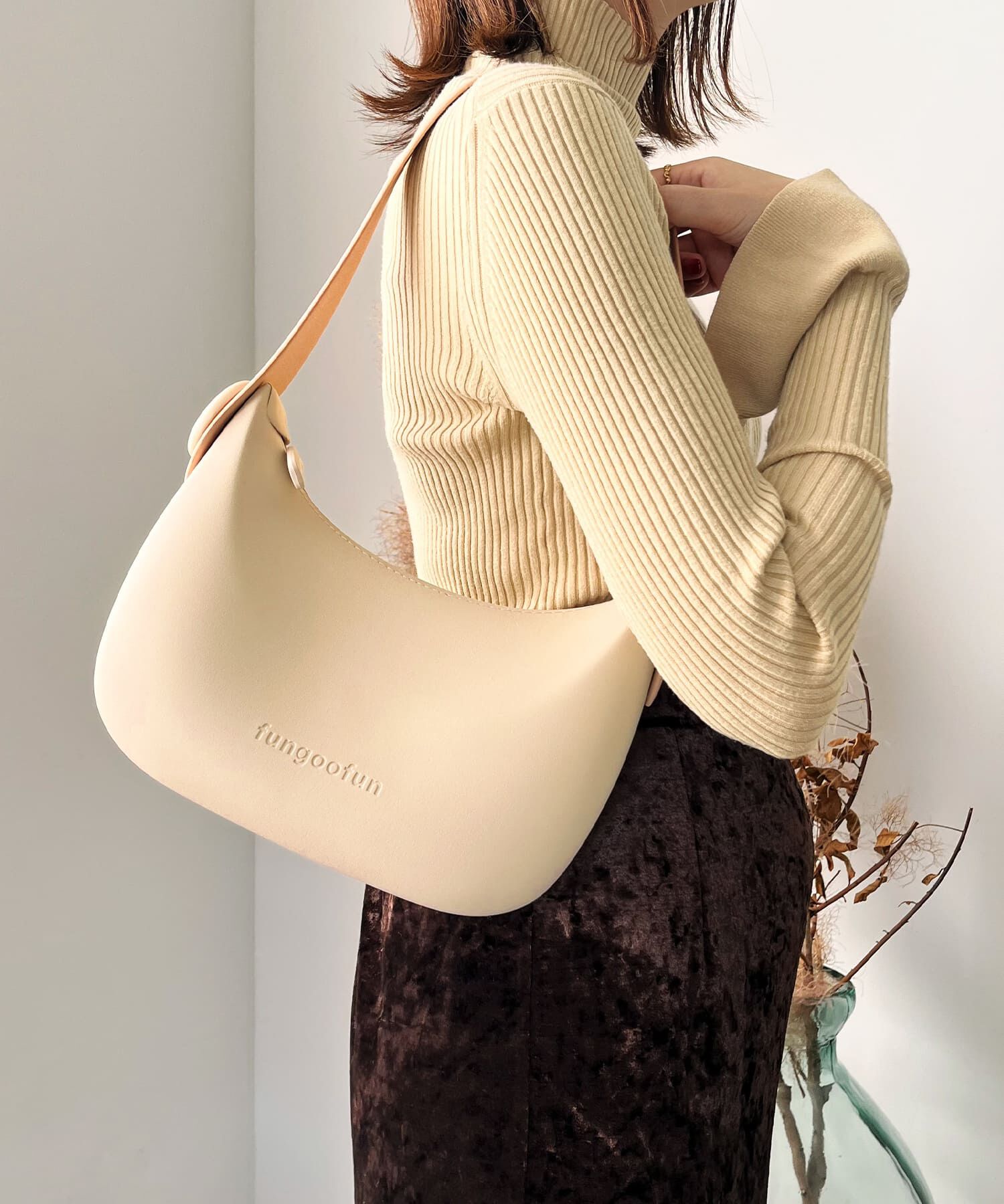 fungoofun「【WEB限定】EVA2way半月型ショルダーバッグ/G-0012 人気 トレンド　売れてる」|ショルダー・メッセンジャー|