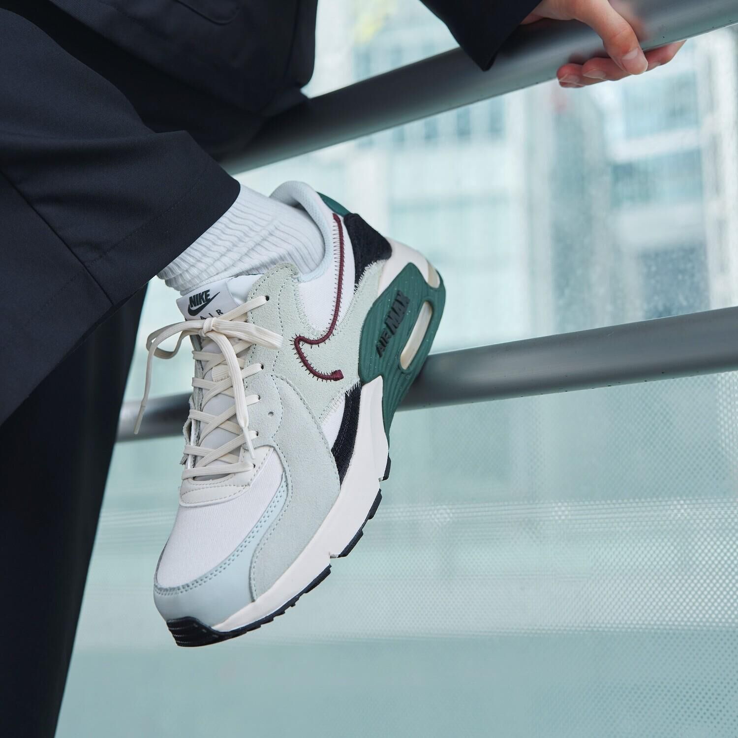 NIKE「【NIKE】AIRMAX EXCEE」|スニーカー|