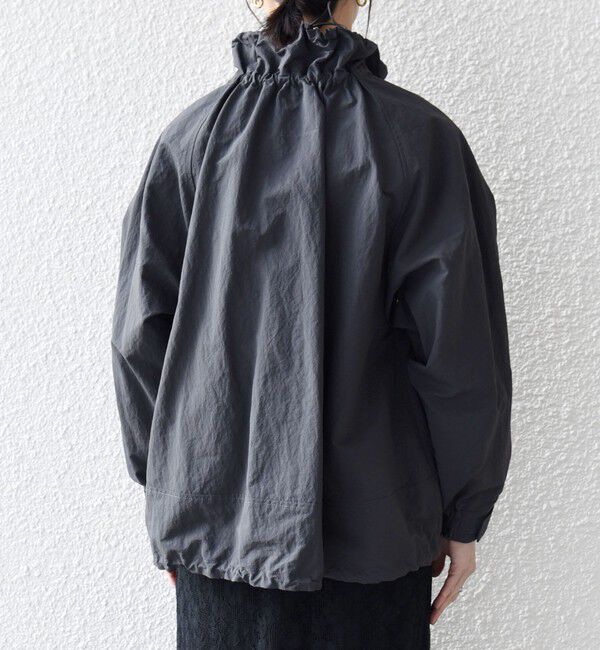 SHIPS any「SHIPS any:〈洗濯機可能〉ナイロン タスラン ギャザー スタンドカラー ブルゾン」|ブルゾン・スタジャン|