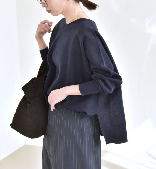 quaranciel「《予約》quaranciel:〈手洗い可能〉シアー 2way Vネック ドルマン ニット プルオーバー」|ニット・セーター|