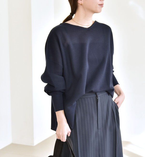 quaranciel「《予約》quaranciel:〈手洗い可能〉シアー 2way Vネック ドルマン ニット プルオーバー」|ニット・セーター|