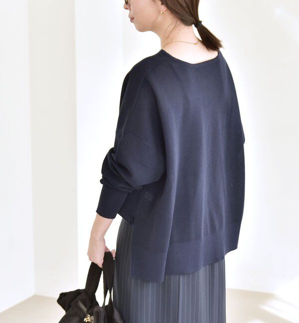 quaranciel「《予約》quaranciel:〈手洗い可能〉シアー 2way Vネック ドルマン ニット プルオーバー」|ニット・セーター|