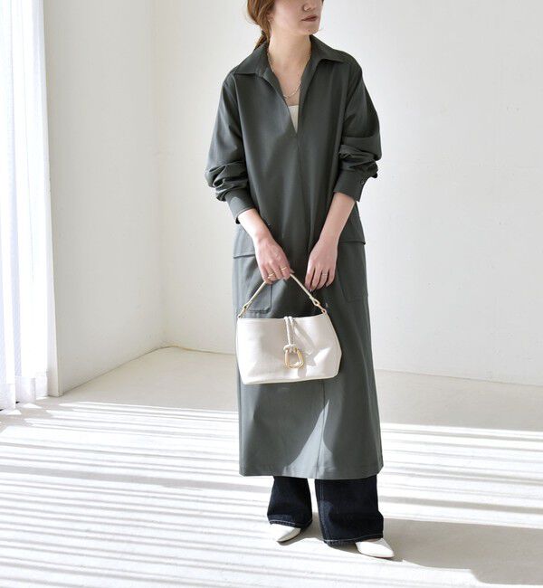 quaranciel「《予約》quaranciel:〈洗濯機可能〉Vネック スキッパー ロング シャツ ワンピース」|ワンピース|オリーブ