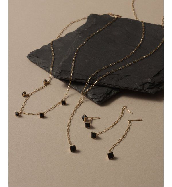 Lilas by Spick&Span「オニキスピラミッドモチーフ5ピースネックレス K10」|ネックレス|