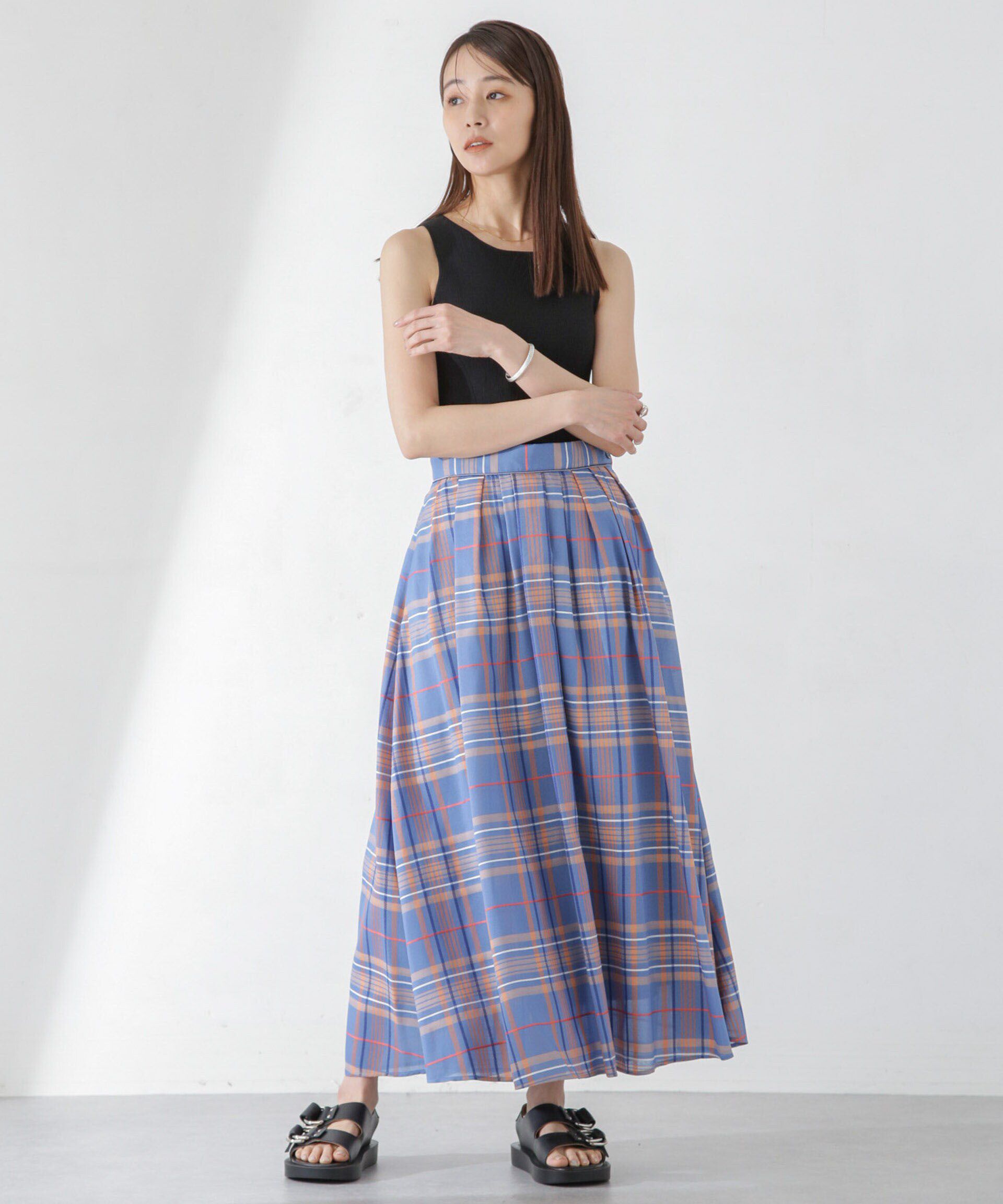 nano･universe「シアーチェックランダムタックスカート」|スカート|