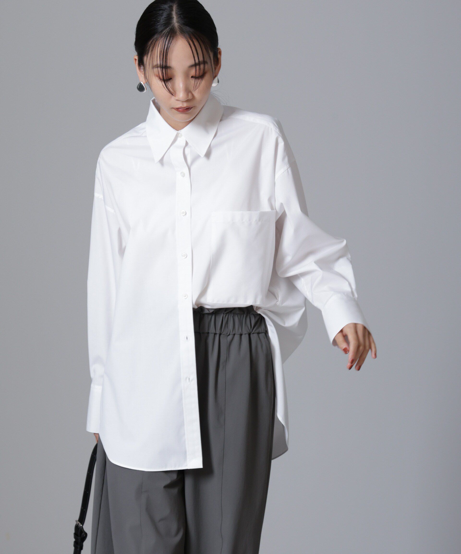 nano･universe「バッククロスオーバーシャツ」|シャツ・ブラウス|ホワイト