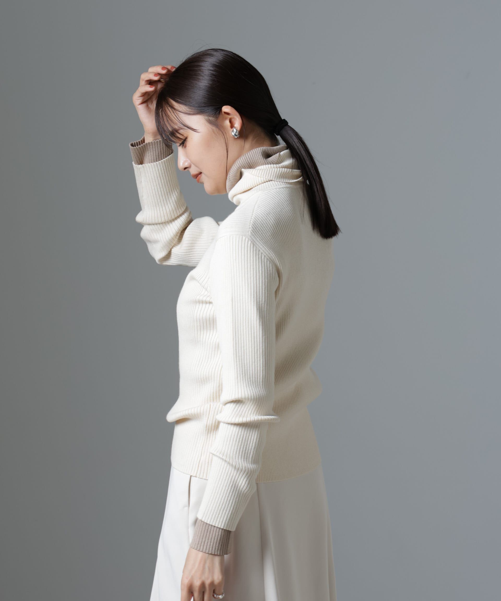 nano･universe「椿オイル加工リブタートルニット」|ニット・セーター|