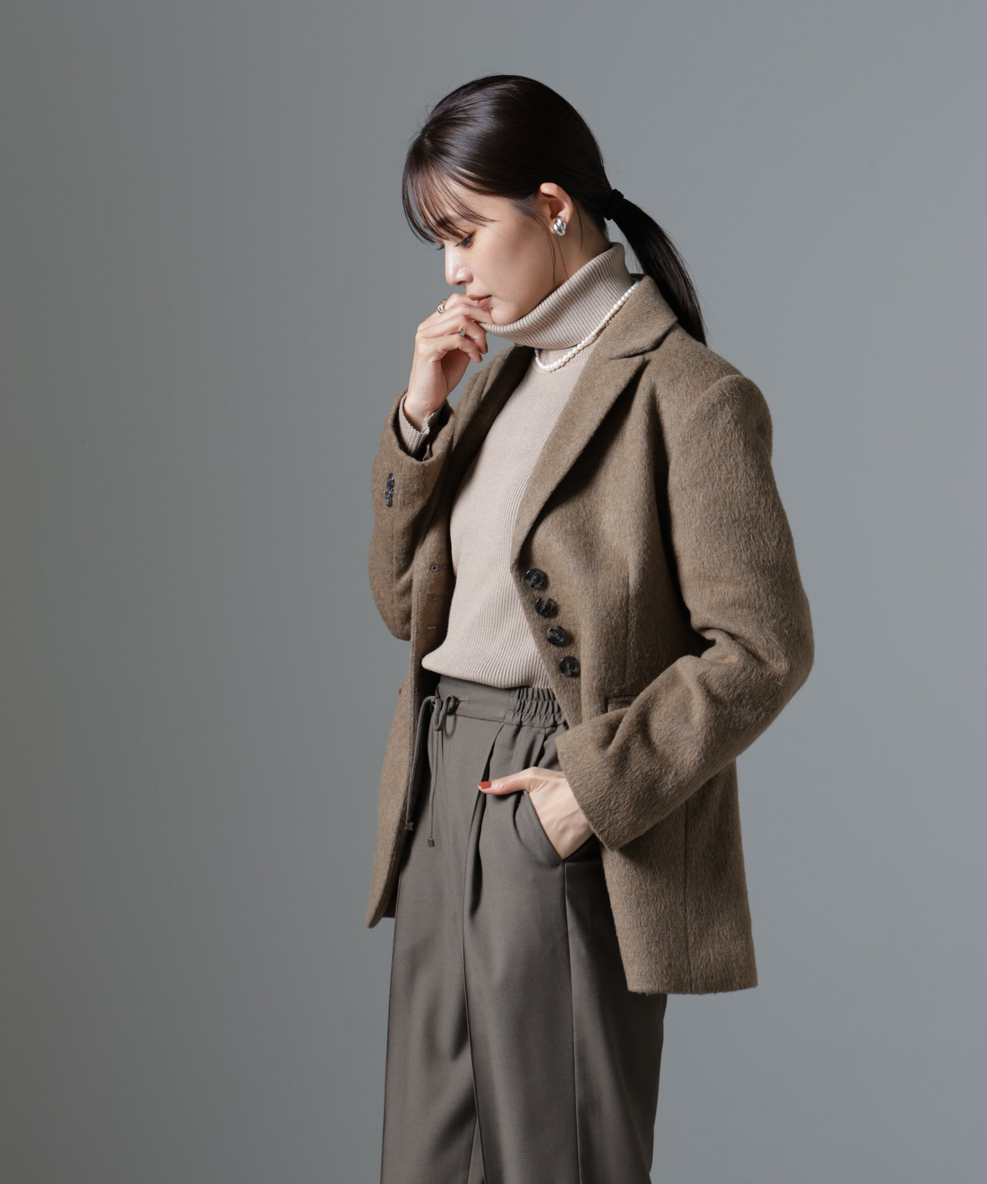 nano･universe「椿オイル加工リブタートルニット」|ニット・セーター|