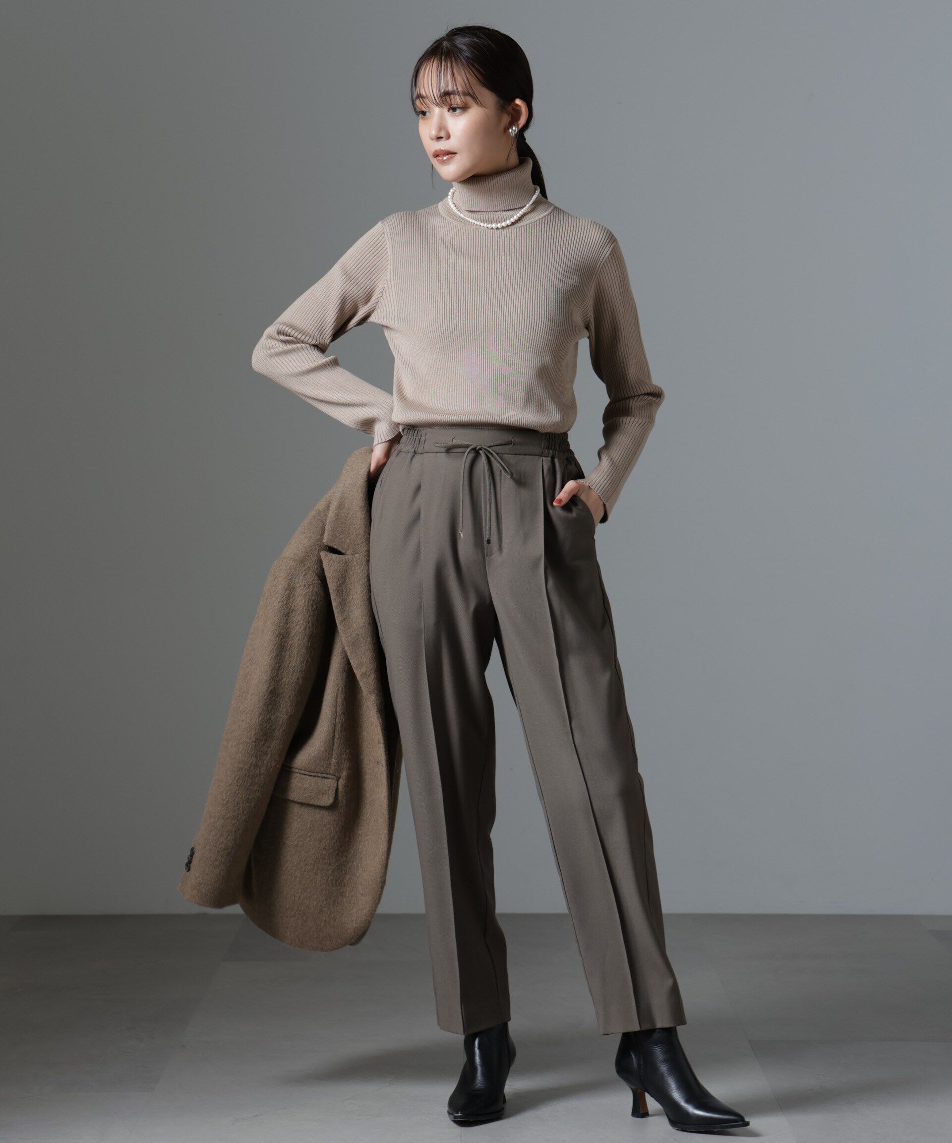 nano･universe「椿オイル加工リブタートルニット」|ニット・セーター|