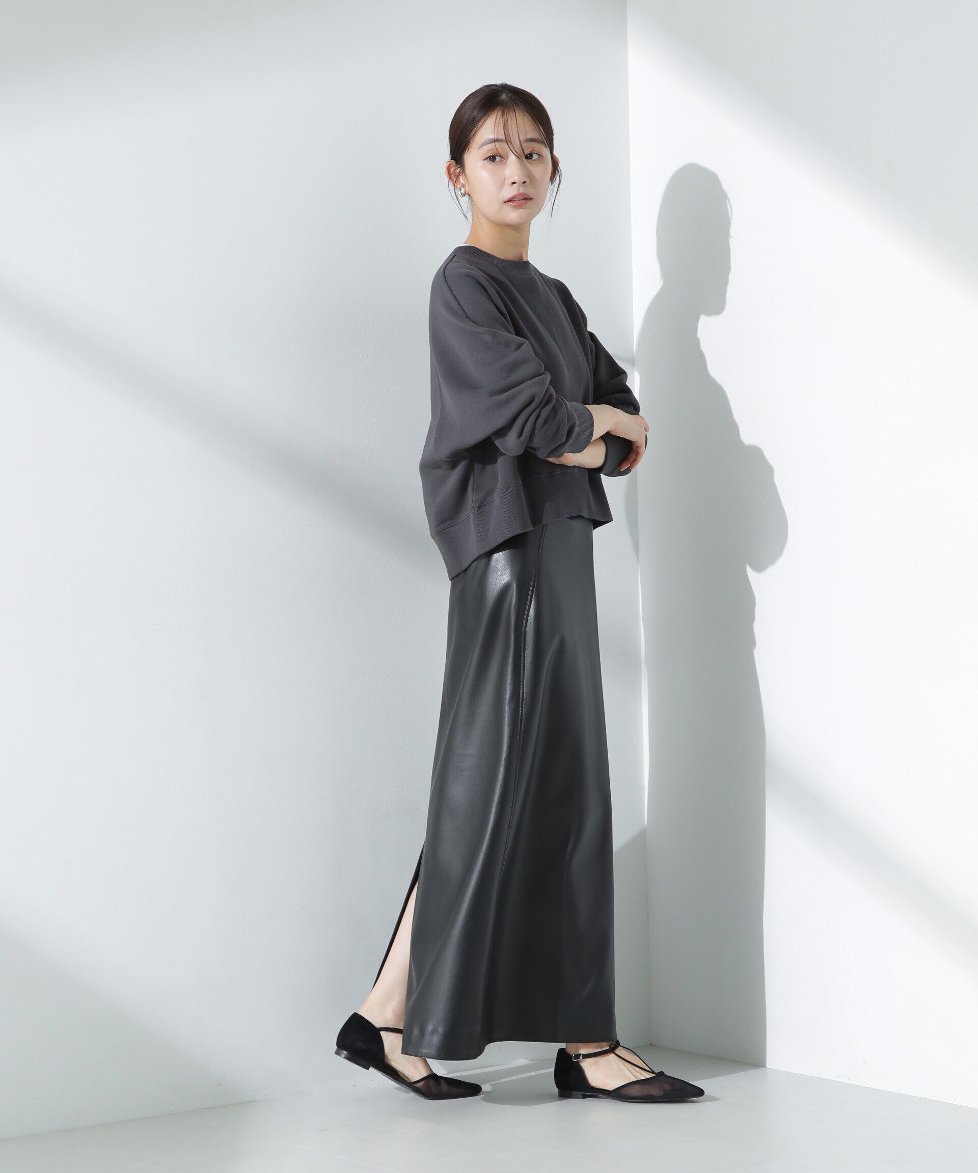 nano･universe「フェイクレザーマキシスカート」|スカート|