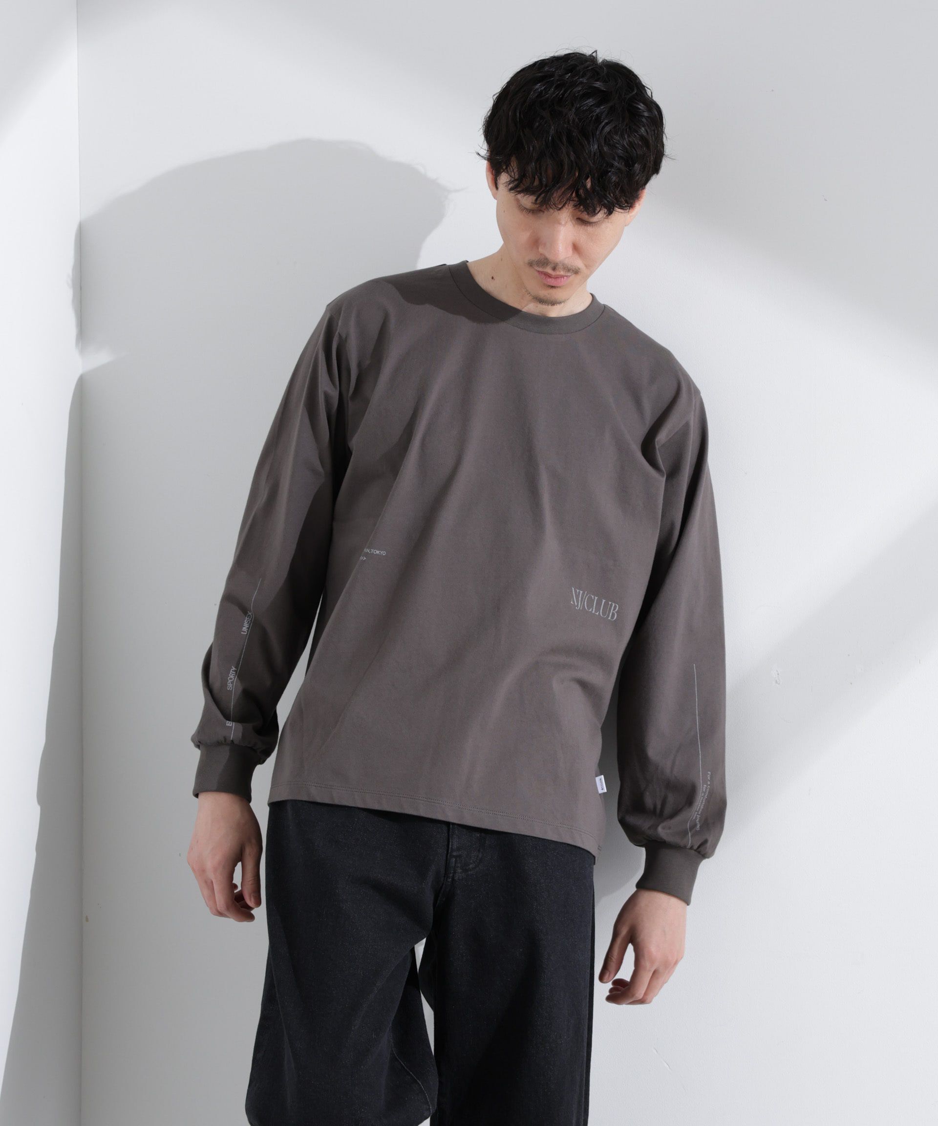nano･universe「｢NJ/CLUB｣ ロゴプリントロングスリーブTシャツ」|Tシャツ・カットソー|