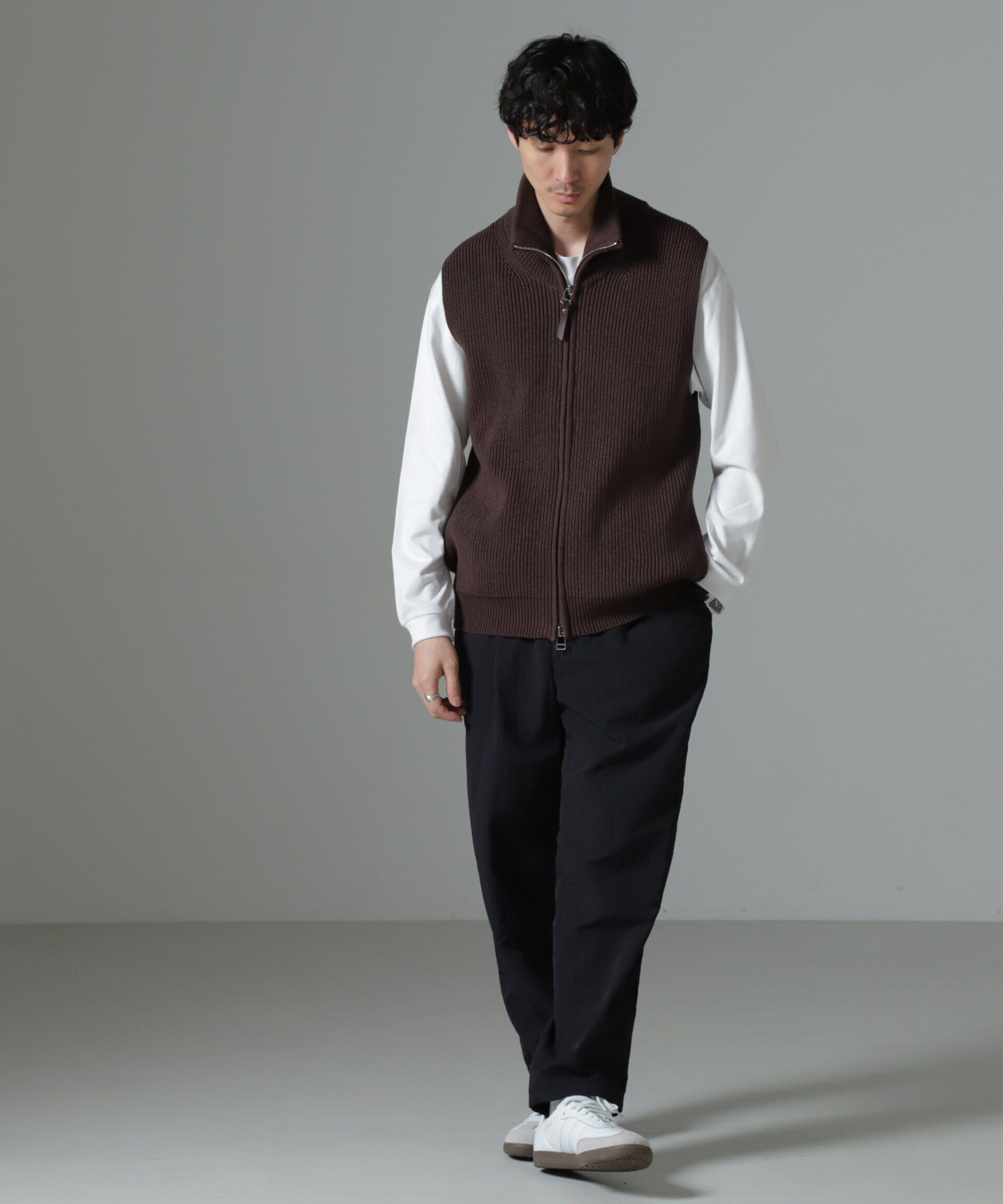 nano･universe「片アゼドライバーズジップニットベスト」|ニット・セーター|