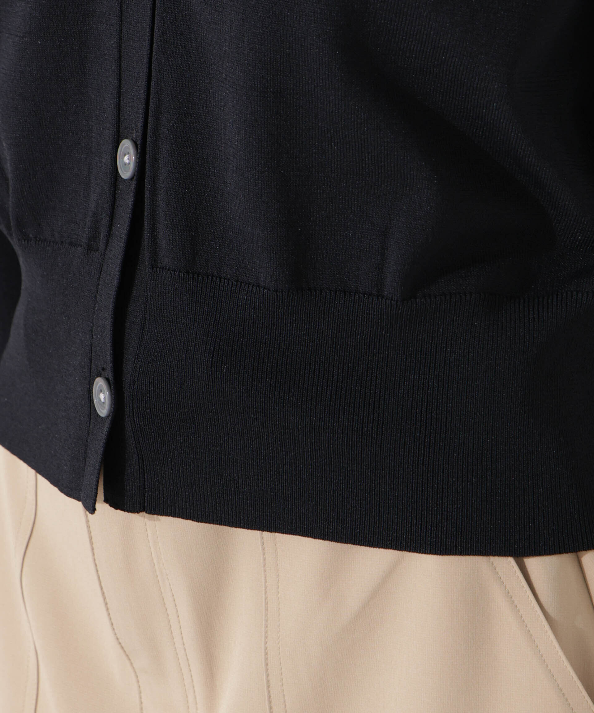 nano･universe「洗濯機洗い可UVカット接触冷感justVネックカーディガン」|ニット・セーター|