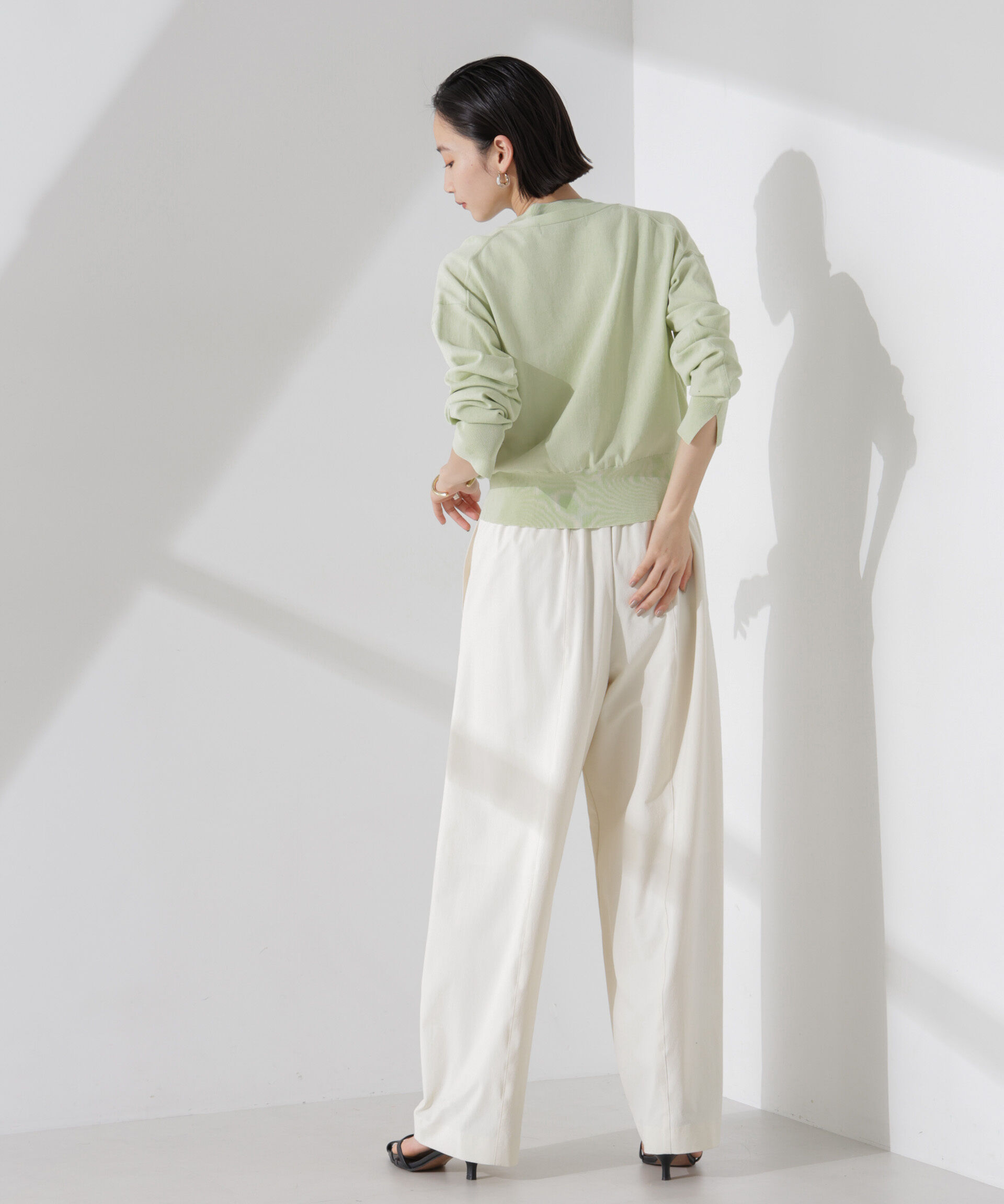 nano･universe「洗濯機洗い可UVカット接触冷感justVネックカーディガン」|ニット・セーター|