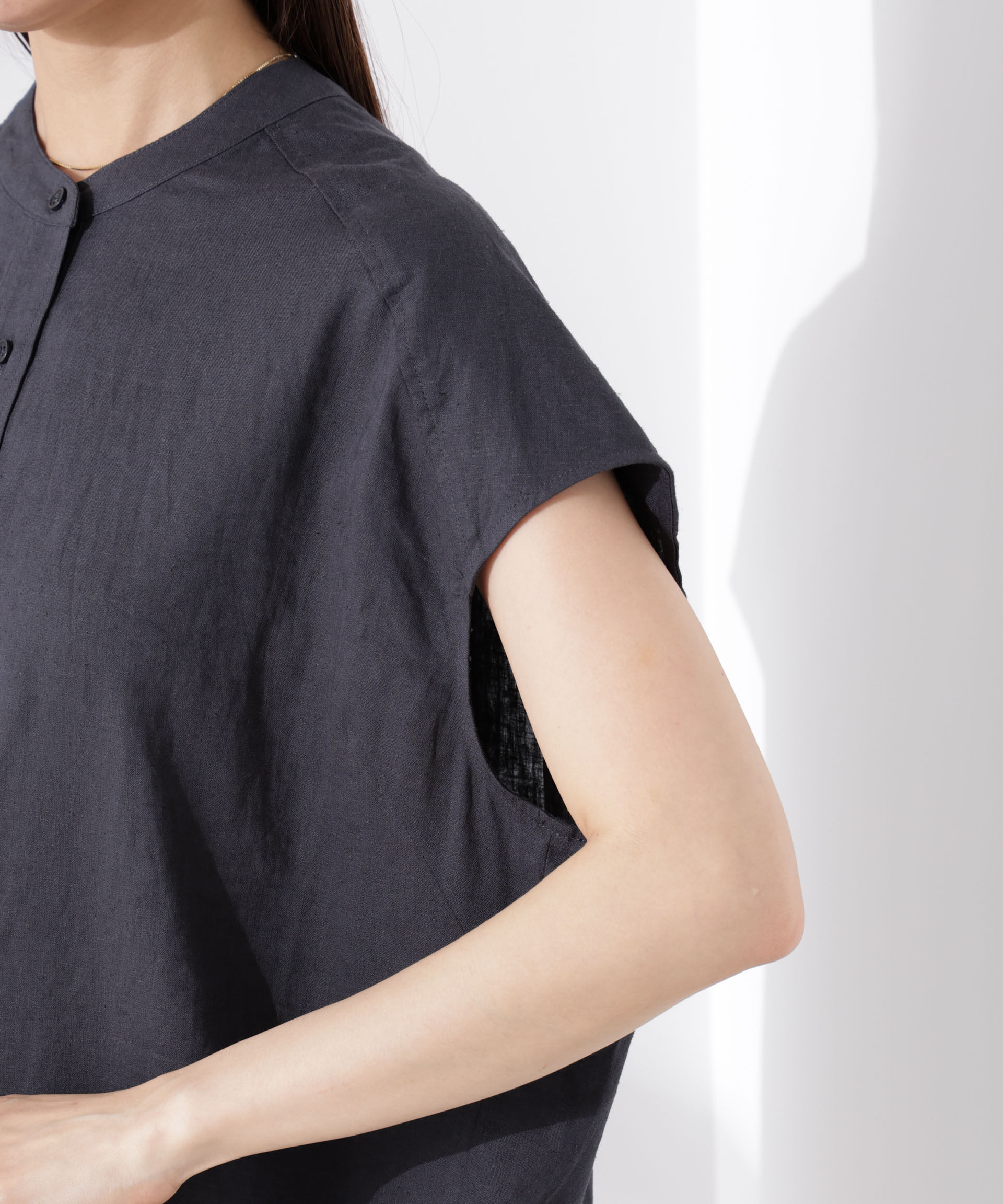 nano･universe「Anti Smell Linen フレンチスリーブシャツ」|シャツ・ブラウス|