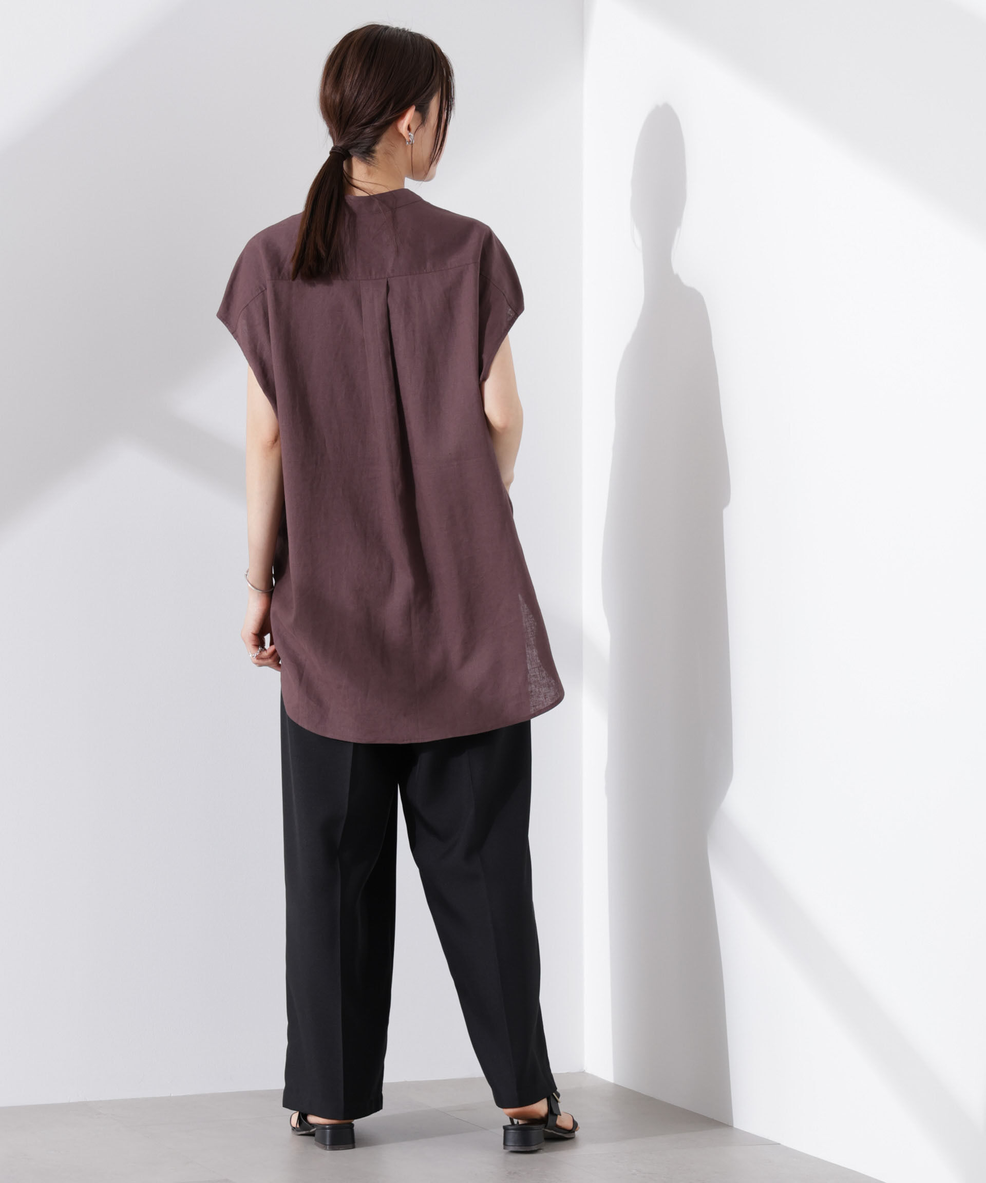 nano･universe「Anti Smell Linen フレンチスリーブシャツ」|シャツ・ブラウス|