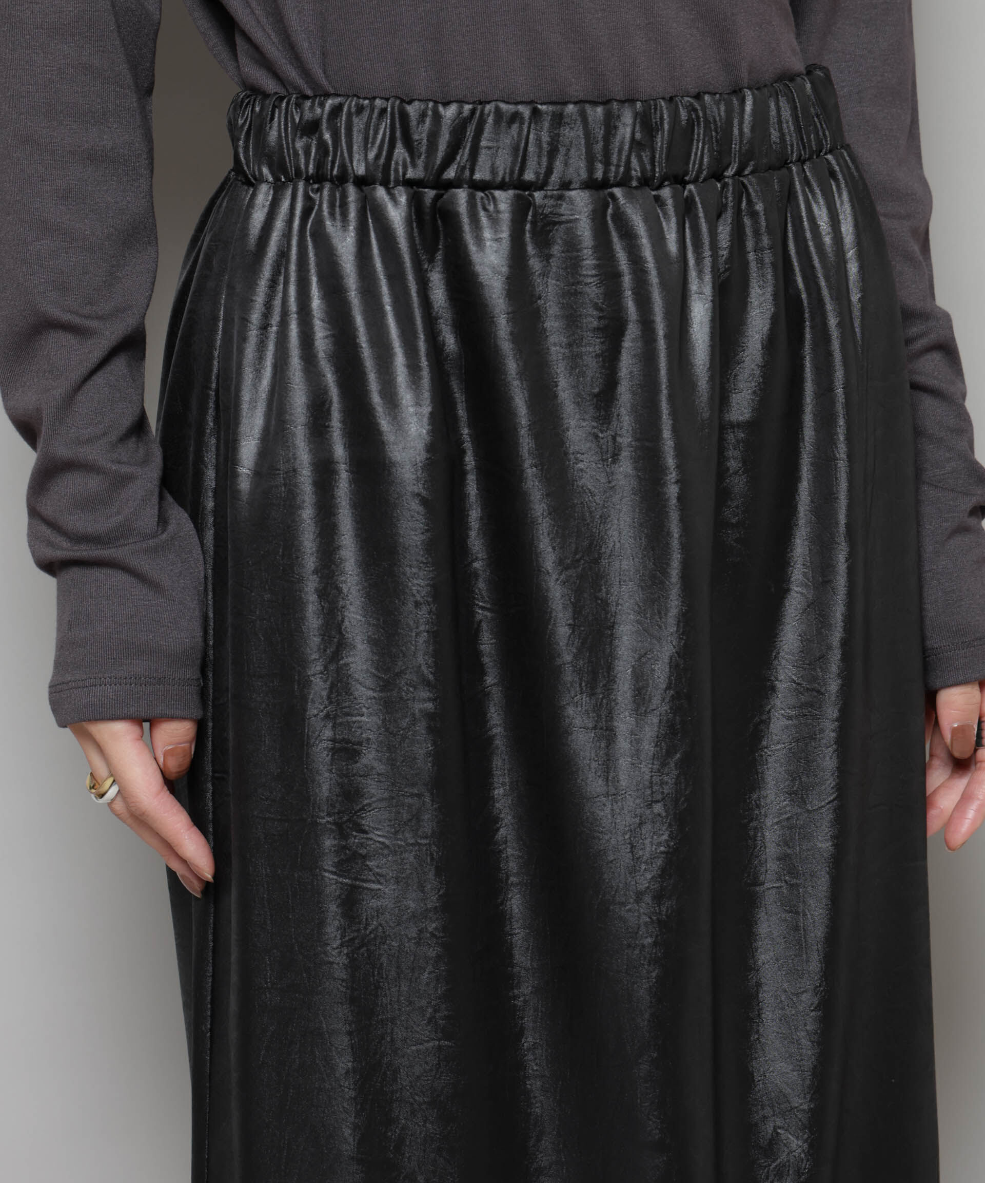 nano･universe「レザーライクシャイニースカート」|スカート|