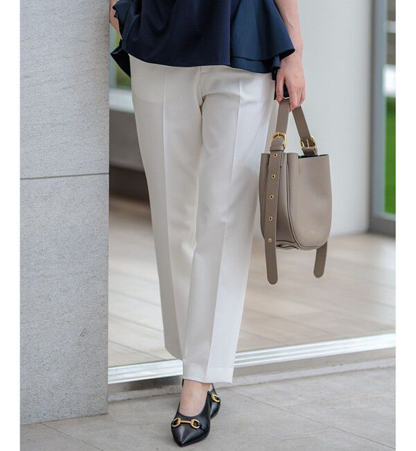 23区「【Oggi2月号掲載/新色追加】TRストレッチギャバ テーパードパンツ」|その他|ホワイト系