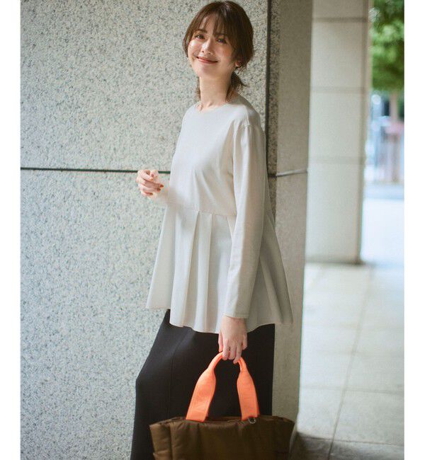 23区「【ご好評につき新色追加】ナチュラルコットンベアコンビ ペプラム カットソー」|Tシャツ・カットソー|