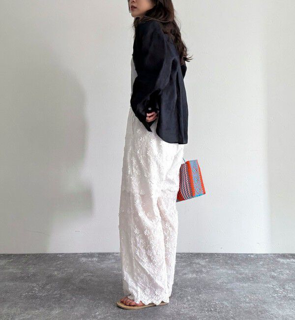 fredy emue「3D刺繍スカラップイージーパンツ」|チノ|