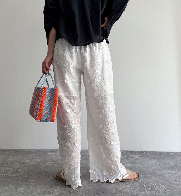 fredy emue「3D刺繍スカラップイージーパンツ」|チノ|