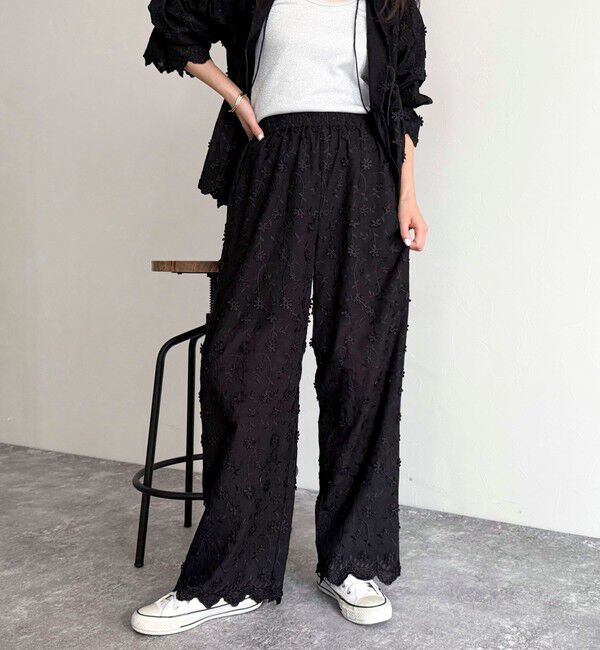 fredy emue「3D刺繍スカラップイージーパンツ」|チノ|