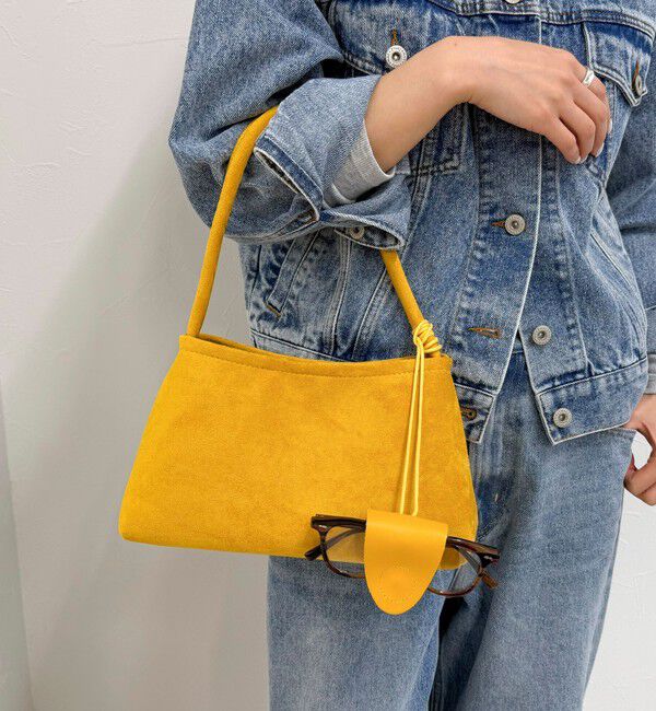 fredy emue「ホルダーチャーム付きワンハンドルバッグ」|ショルダー・メッセンジャー|