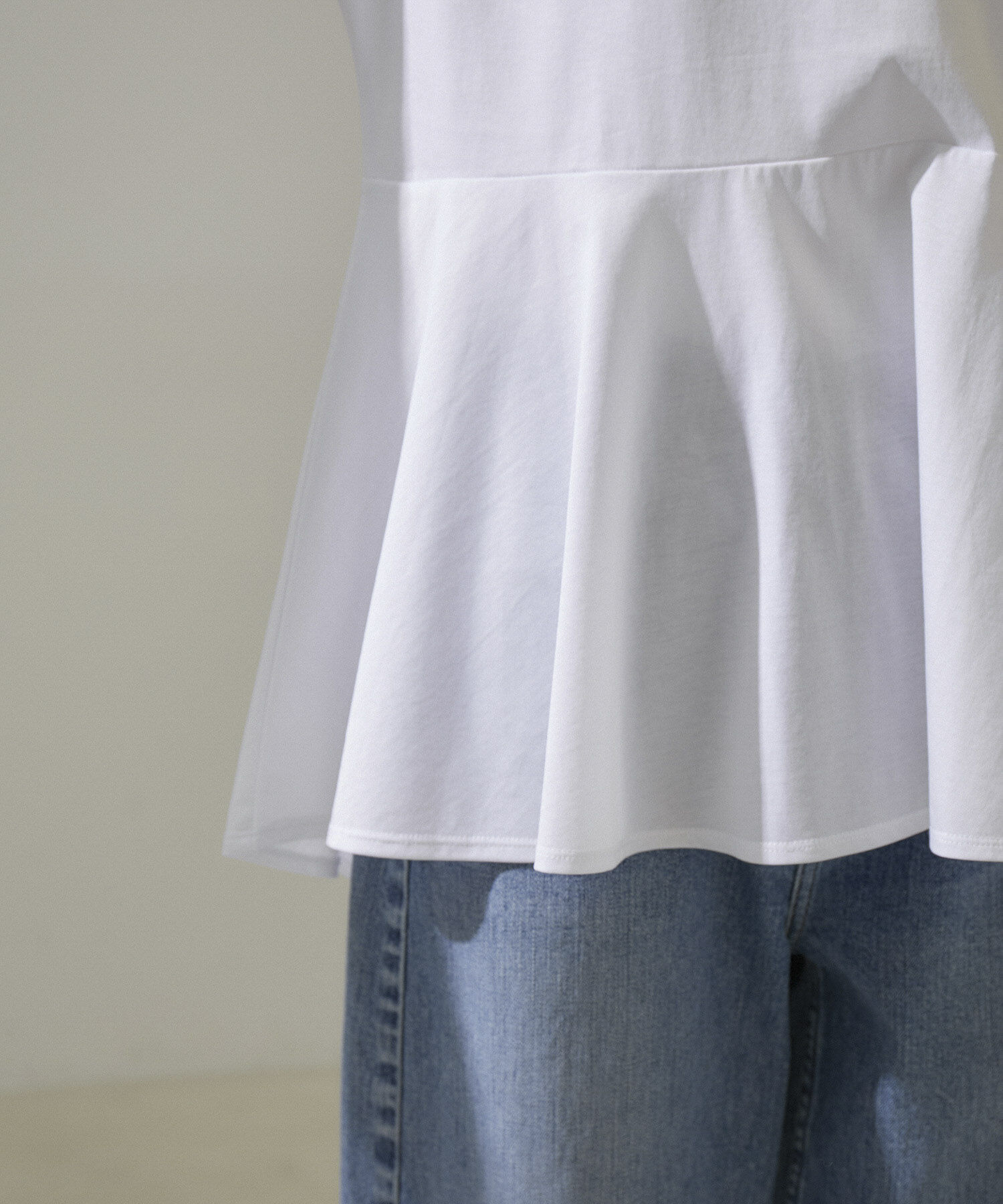 SALON adam et rope'「【WEB限定】フレンチスリーブペプラムTシャツ」|Tシャツ・カットソー|