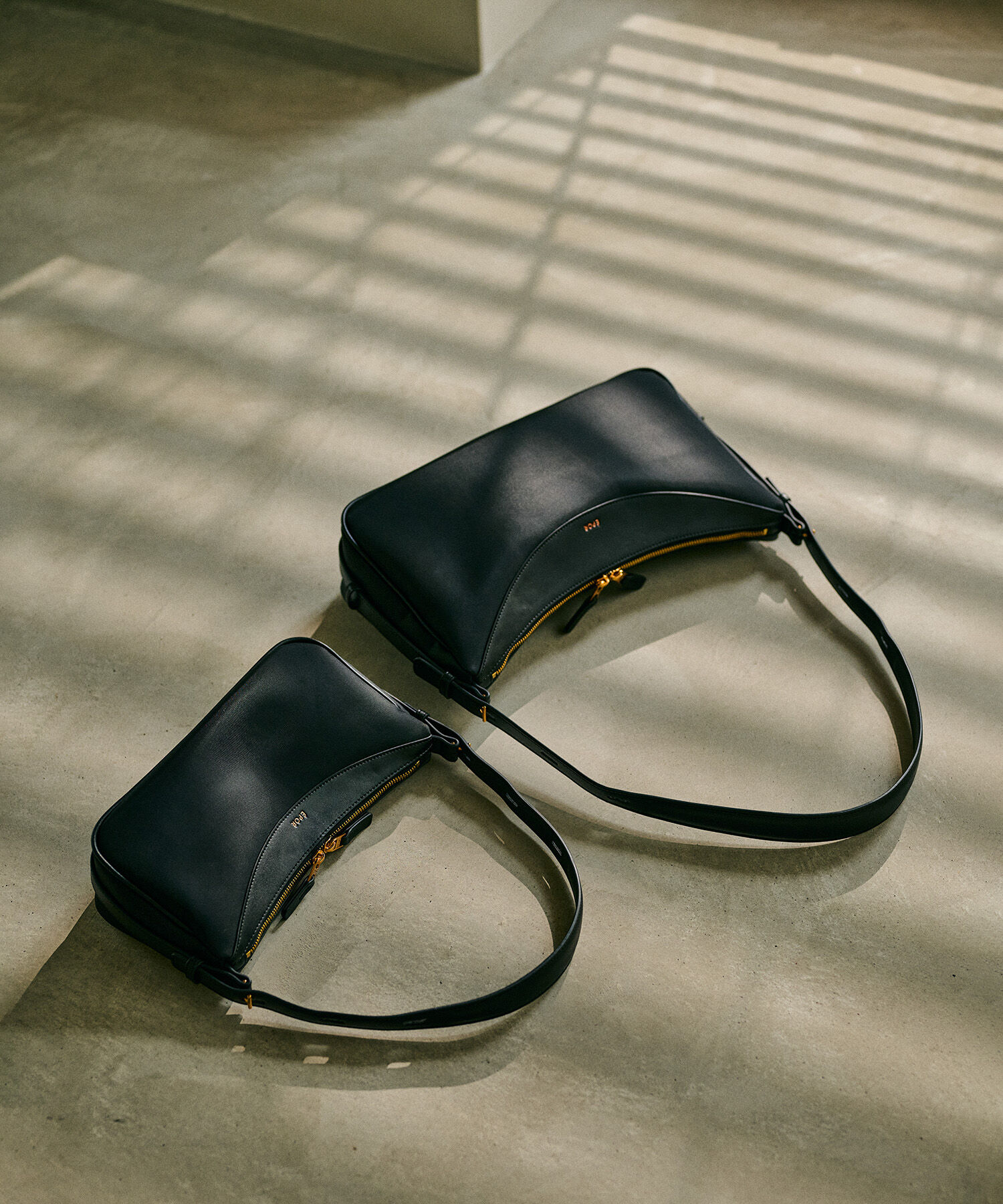 E'POR「【E'POR】C BAG Mini」|ハンドバッグ|