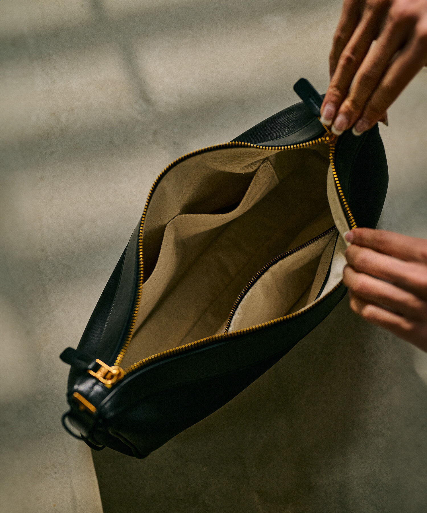 E'POR「【E'POR】C BAG Mini」|ハンドバッグ|