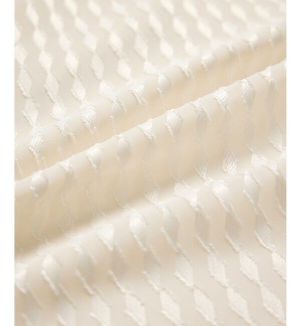 ROPE「【洗える】ラッフルVネックブラウス（ジャガード/リーフプリント）【WEB・一部店舗限定】」|シャツ・ブラウス|