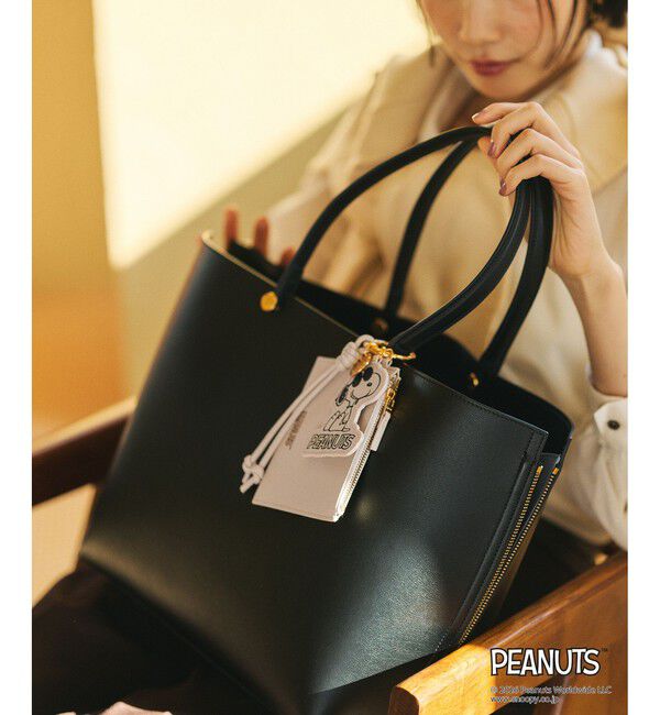 ROPE「【WEB限定/一部店舗限定】【E'POR&times;PEANUTS】別注 ポーチ付き ART CHARM」|チャーム・キーホルダー|