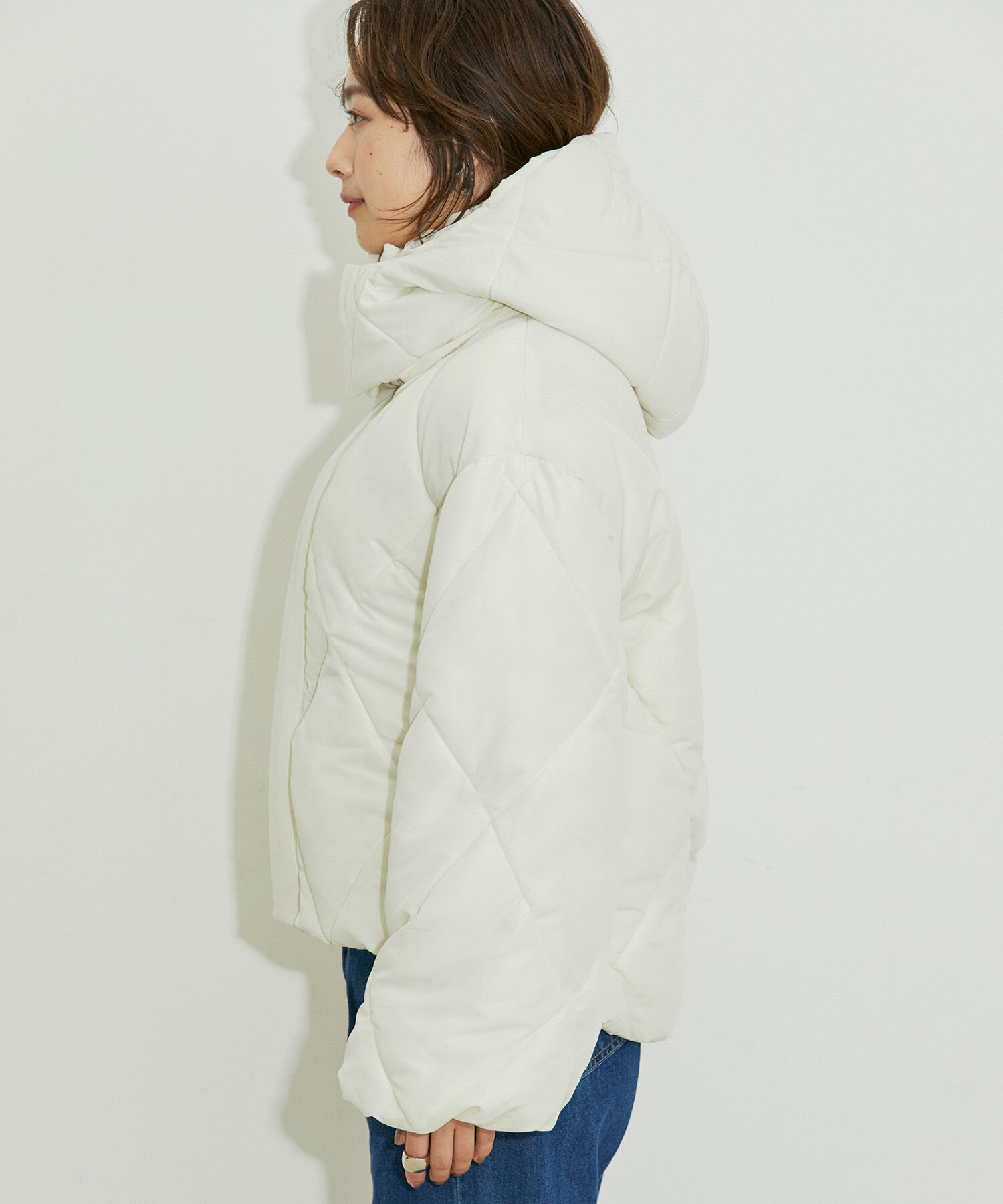 vis-a-vis「【WEB限定】ファイバーダウンダイヤキルトショートブルゾン」|ダウン|