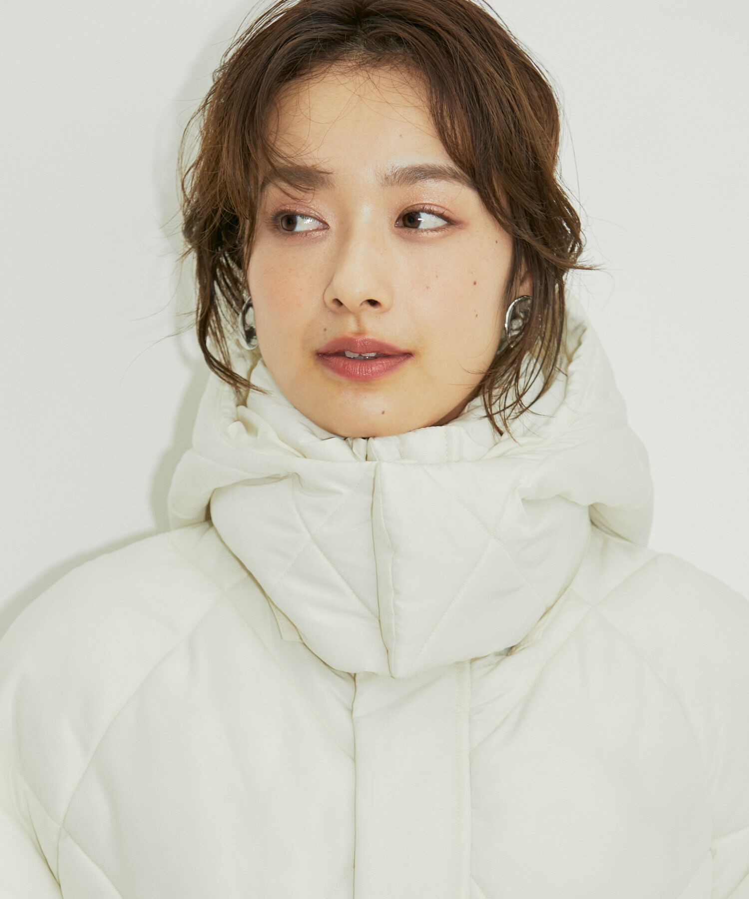 vis-a-vis「【WEB限定】ファイバーダウンダイヤキルトショートブルゾン」|ダウン|