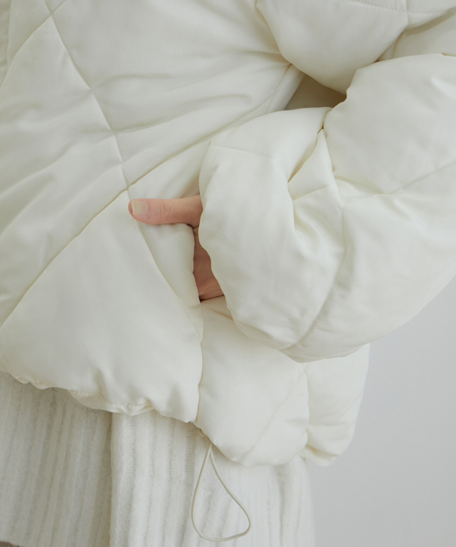 vis-a-vis「【WEB限定】ファイバーダウンダイヤキルトショートブルゾン」|ダウン|