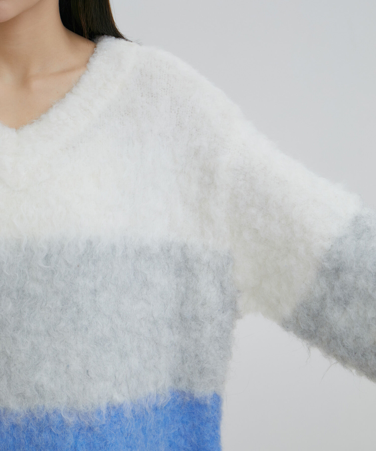 VIS「カラーボーダーVネックニット」|ニット・セーター|