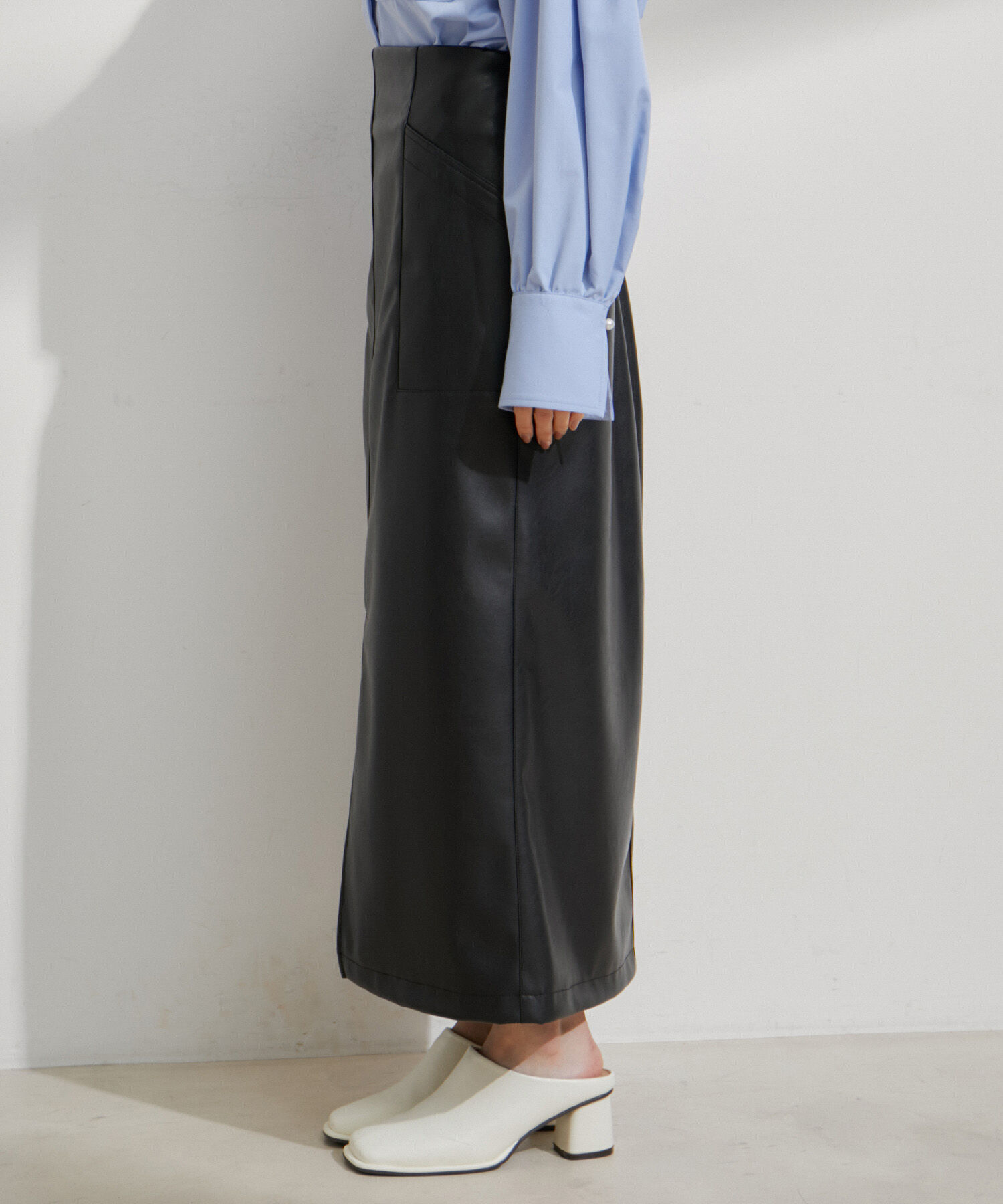 VIS「フェイクレザーIラインスカート」|スカート|