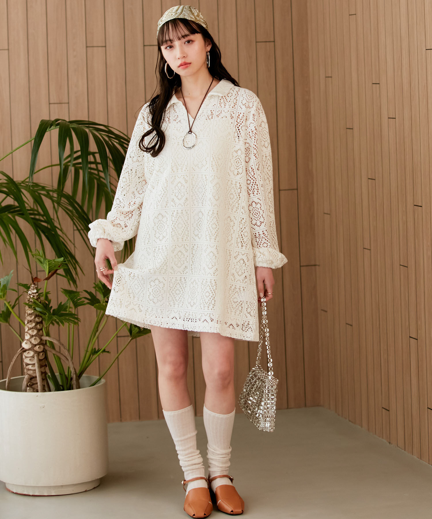 VIS「衿付きVネックレースミニワンピース」|ワンピース|