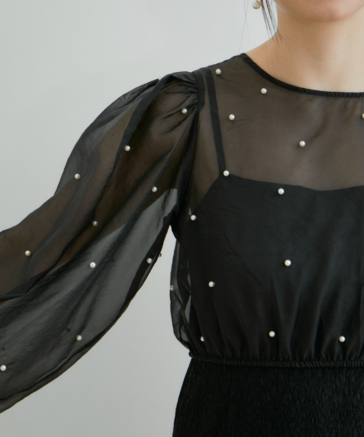 VIS「【新色追加】【VIS DRESS】チュールパールブラウス＆ジャガードワンピースセット」|ドレス|