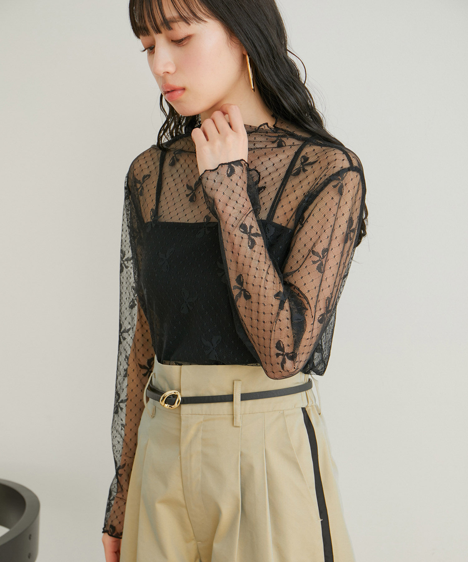 VIS「【WEB/一部店舗限定】リボンモチーフチュールプルオーバー」|Tシャツ・カットソー|